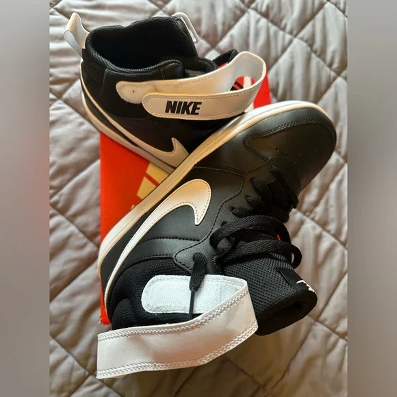 Nike Court Borough 2 High Tops - Picture 2 of 7